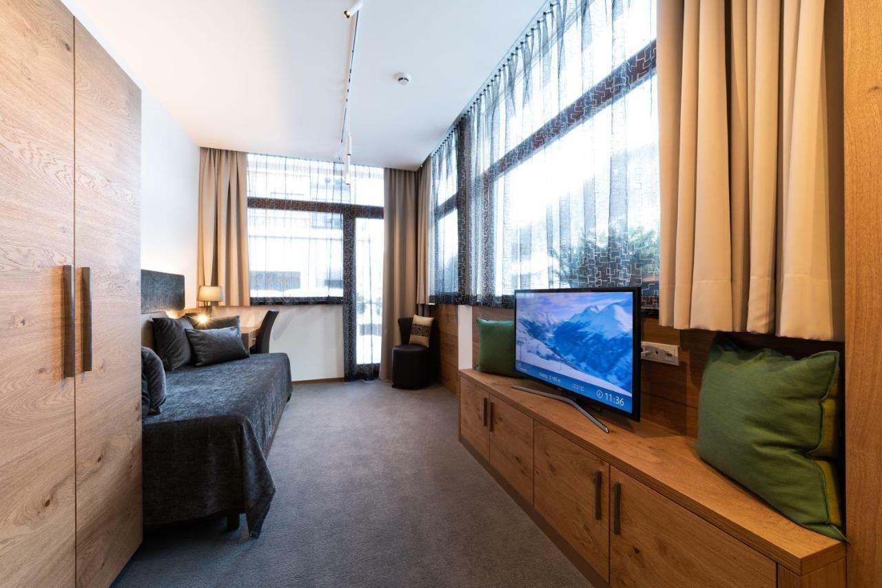 Hotel Rundeck 장크트안톤암아를베르크 외부 사진